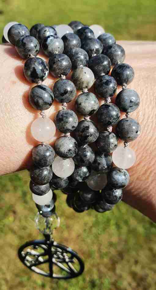Larvikit-Weiße Aventurinquarz-Mala – Bild 7