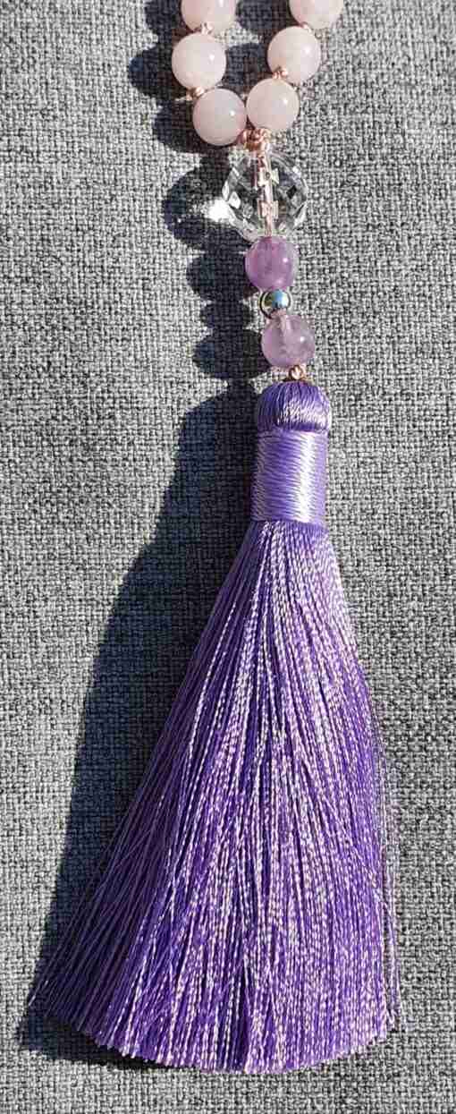 Lavendelamethyst-Rosenquarz-Mala – Bild 5