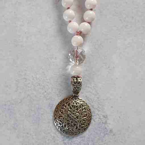 Manganocalcit-Rosenquarz-Mala – Bild 5