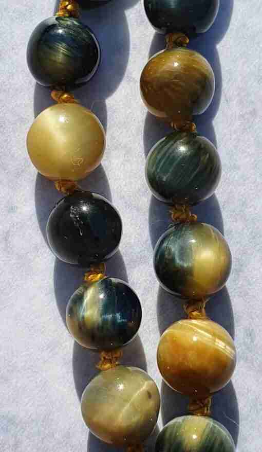 Goldene und Blaue Tigeraugen-Mala – Bild 9