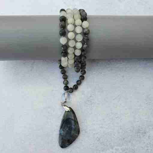 Larvikit-Weiße Mondstein-Mala – Bild 13