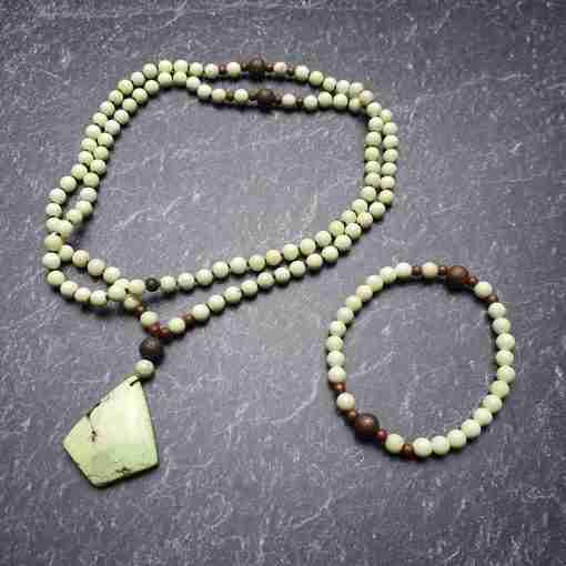 Zitronenmagnesit-Mala mit Zitronenmagnesit-Anhänger und Armband – Bild 14