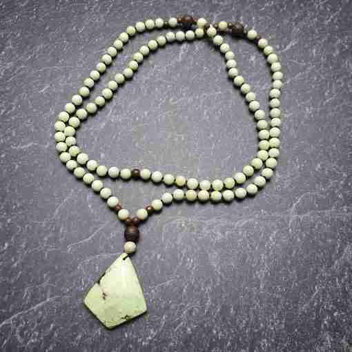 Zitronenmagnesit-Mala mit Zitronenmagnesit-Anhänger und Armband – Bild 3
