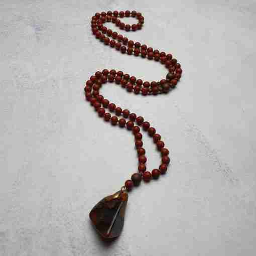 Rote Jaspis-"Amulettstein"-Mala – Bild 4