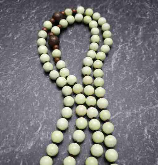 Zitronenmagnesit-Mala mit Zitronenmagnesit-Anhänger und Armband – Bild 8