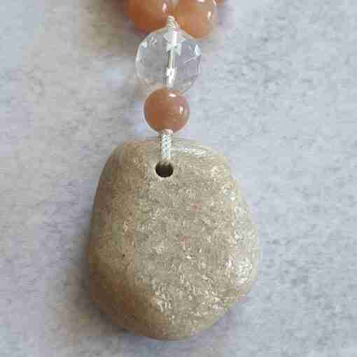 Pfirsichfarbene Mondstein-(Bergkristall)-weiße Aventurinquarz-Mala + Armband – Bild 8