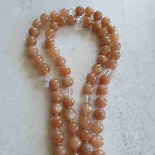Pfirsichfarbene Mondstein-(Bergkristall)-weiße Aventurinquarz-Mala + Armband – Bild 11