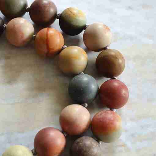 Bunte (polychrome) Jaspis-Mala, matt (1) – Bild 13