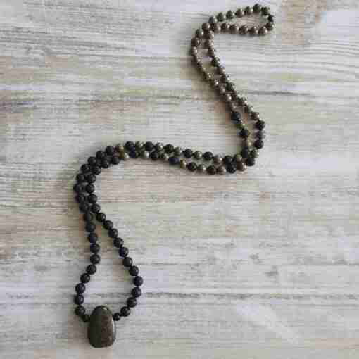 Matte Obsidian-Pyrit-Mala (2) – Bild 3