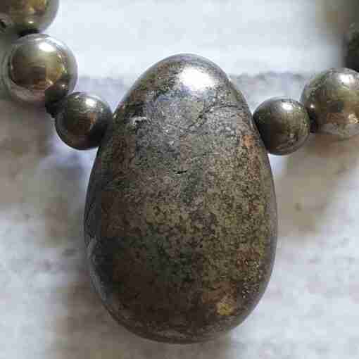 Matte Obsidian-Pyrit-Mala (1) – Bild 7