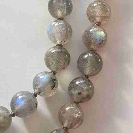 Labradorit-Mala (3) mit Labradorit-Navette – Bild 16
