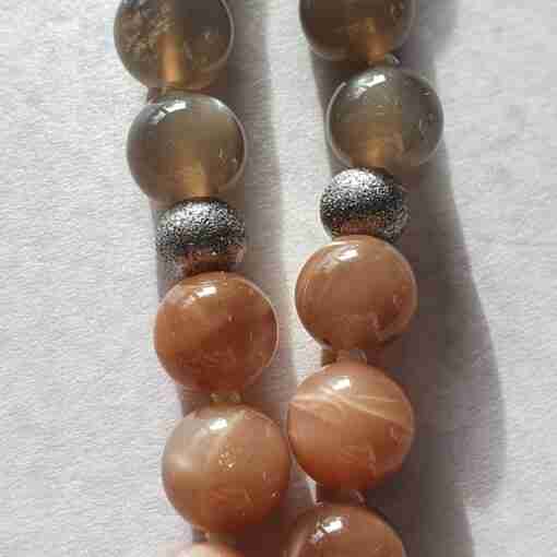 Mehrfarbige Mondstein-Mala mit Edelstahlanhänger + Armband – Bild 18