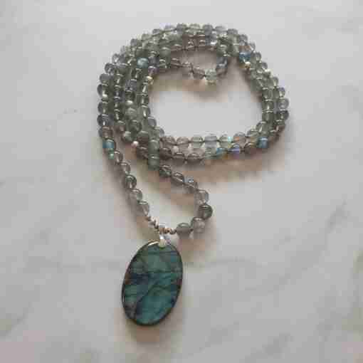 Labradorit-Mala (2) mit Armband – Bild 5