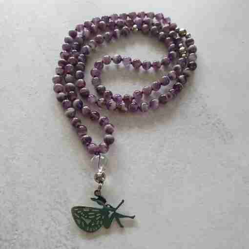 Amethystquarz ("Chevron-Amethyst") -Mala mit Edelstahlanhänger + Armband – Bild 5