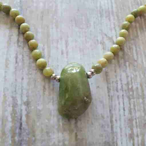Peridot (Olivin) -Mala – Bild 6