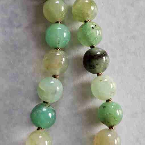 Chrysopras-Mala (4) mit Seidenquaste – Bild 16