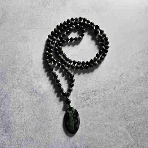 Eldarit (“Kabambastein”) -Turmalin (schwarz und facettiert) -Mala mit Eldarit-Anhänger