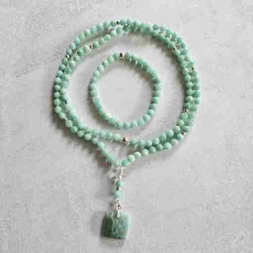 Amazonit (Peruanischer Amazonit) -Mala mit Amazonit-Anhänger und Armband