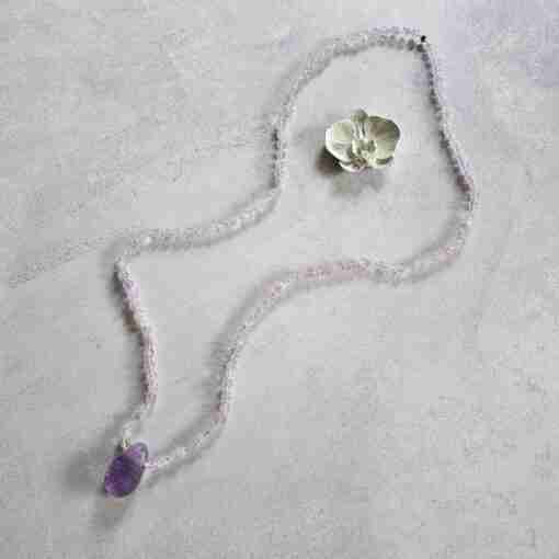 Amethyst ("Lavendelamethyst") -Bergkristall (facettiert) -Mala mit „Lavendelamethyst“-Anhänger – Bild 5