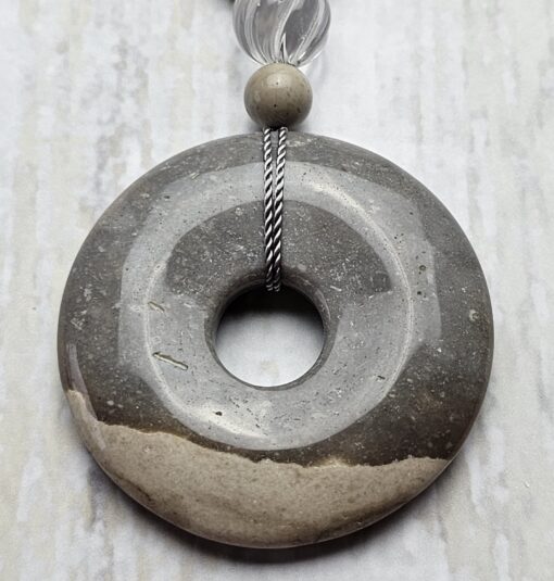 Flint (Feuerstein) -Bergkristall-Mala (1) mit großem Flint-Donut und Armband – Bild 10