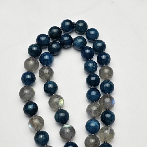 Labradorit-Apatit (blau) -Mala mit Baumwollquaste und Armband – Bild 12
