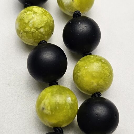 Lizardit (Serpentin) -Obsidian (matt) -Mala (2) mit Lizardit-Anhänger – Bild 14