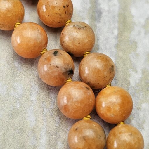 Calcit (orangefarben und gelb) -Kupfer-Mala mit gelbem Calcit-Donut – Bild 15