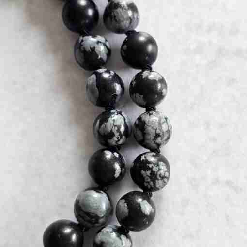 Obsidian („Schneeflocken-Obsidian“) -Mala mit „Schneeflocken-Obsidian“-Donut – Bild 16