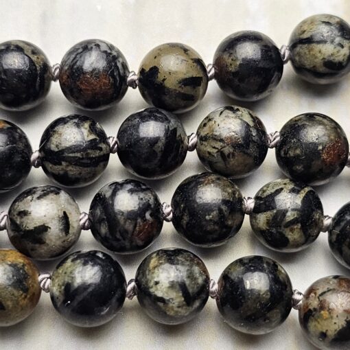 Hornblende-Mala mit Hornblende-Anhänger und Armband – Bild 16