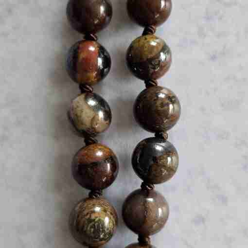 Tigereisen-Mala (1) mit Tigereisen-Anhänger (Freiform) und Armband – Bild 18