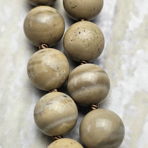 Flint (Feuerstein) -Aquamarin-Mala mit Flint-Donut – Bild 18