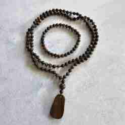 Tigereisen-Mala (1) mit Tigereisen-Anhänger (Freiform) und Armband