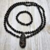 Hornblende-Mala mit Hornblende-Anhänger und Armband