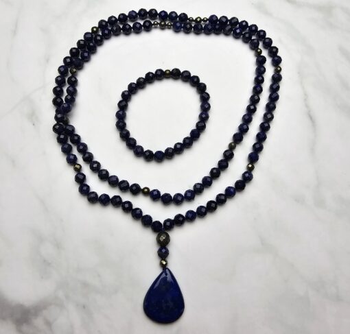 Lapislazuli-Pyrit-Mala, facettiert, mit Lapislazuli-Anhänger und Armband