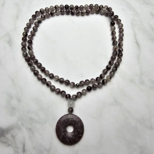 Lepidolith-in-Quarz-Mala mit Lepidolith-Donut – Bild 3