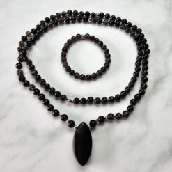 Obsidian („Lamellenobsidian“) -Mala, mit „Lamellenobsidian“-Navette und Armband