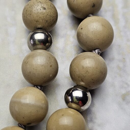 Flint (Feuerstein) -Bergkristall-Mala (1) mit großem Flint-Donut und Armband – Bild 19