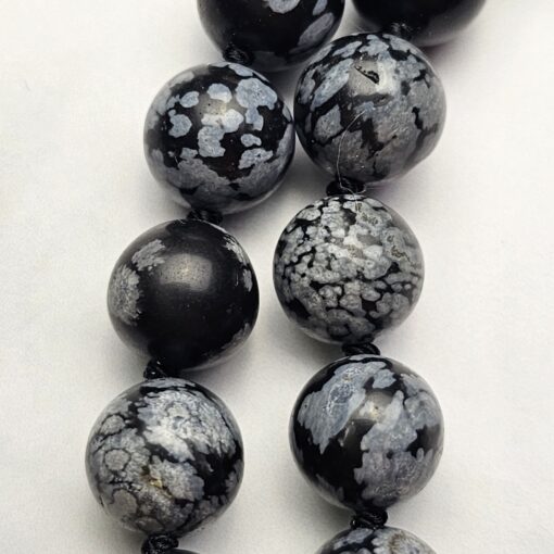 Obsidian („Schneeflocken-Obsidian“) -Obsidian-Mala mit „Schneeflocken-Obsidian“-Donut – Bild 20