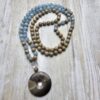 Flint (Feuerstein) -Aquamarin-Mala mit Flint-Donut