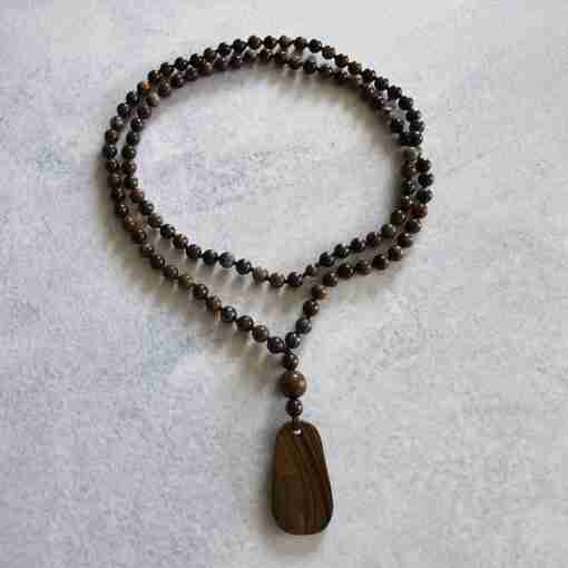 Tigereisen-Mala (1) mit Tigereisen-Anhänger (Freiform) und Armband – Bild 3