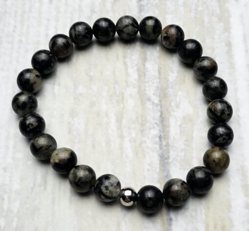 Hornblende-Mala mit Hornblende-Anhänger und Armband – Bild 4