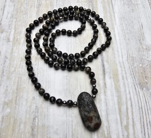 Hornblende-Mala mit Hornblende-Anhänger und Armband – Bild 5