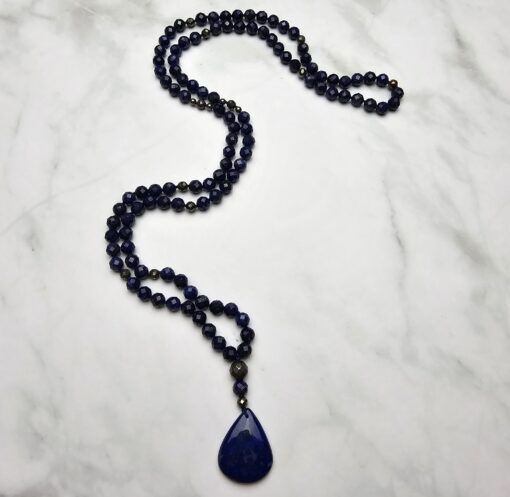 Lapislazuli-Pyrit-Mala, facettiert, mit Lapislazuli-Anhänger und Armband – Bild 6