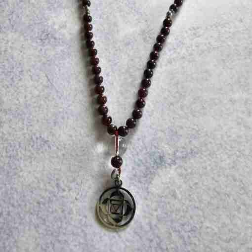 Granat-Mala (2) mit Edelstahlanhänger – Bild 6
