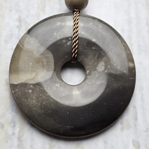 Flint (Feuerstein) -Aquamarin-Mala mit Flint-Donut – Bild 7