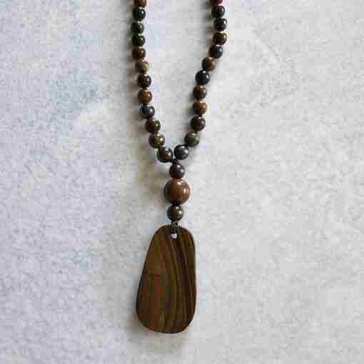 Tigereisen-Mala (1) mit Tigereisen-Anhänger (Freiform) und Armband – Bild 8