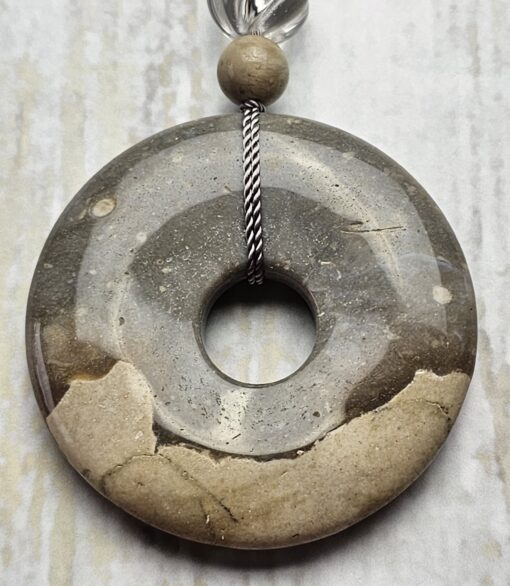 Flint (Feuerstein) -Bergkristall-Mala (1) mit großem Flint-Donut und Armband – Bild 9