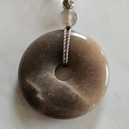 Achat-Mala, grau und facettiert, mit grauem Mondstein-Donut – Bild 8