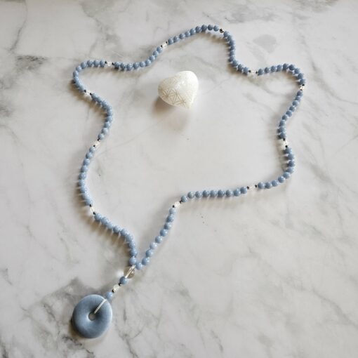 Angelit-Achat (weiß) -Mala mit Angelit-Donut und 2 Armbändern – Bild 8