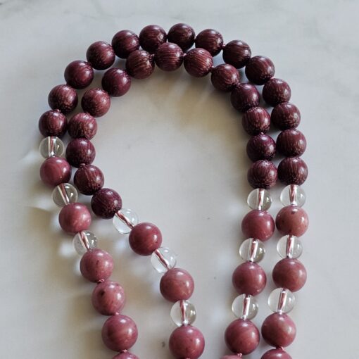Versteinerte Holz (rosa) -Herzholz (purpurn) -Bergkristall-Mala mit Rhodonit-Donut – Bild 8